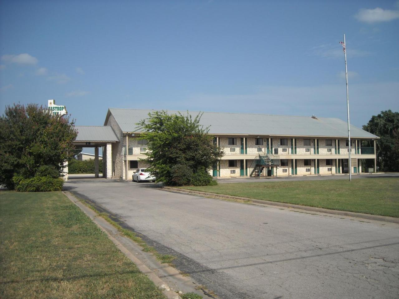 Bastrop Inn Motel